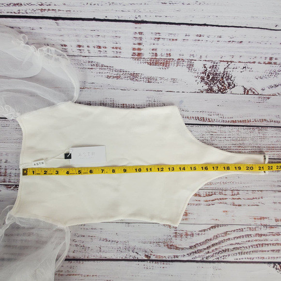 Astr the Label Ivory Sheer Puff Sleeve Bodysuit S Parisian French Girl Basic NWT - Picture 8 of 12